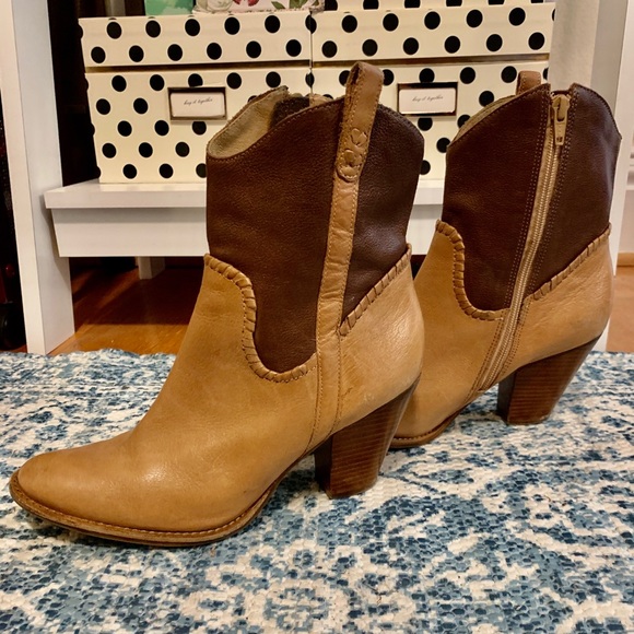 jack rogers leather booties